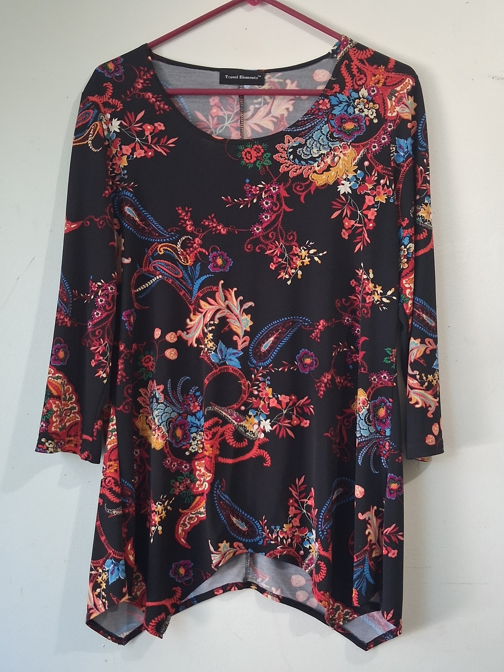 Travel Elements Black Floral Paisley Scoop-Neck Tunic